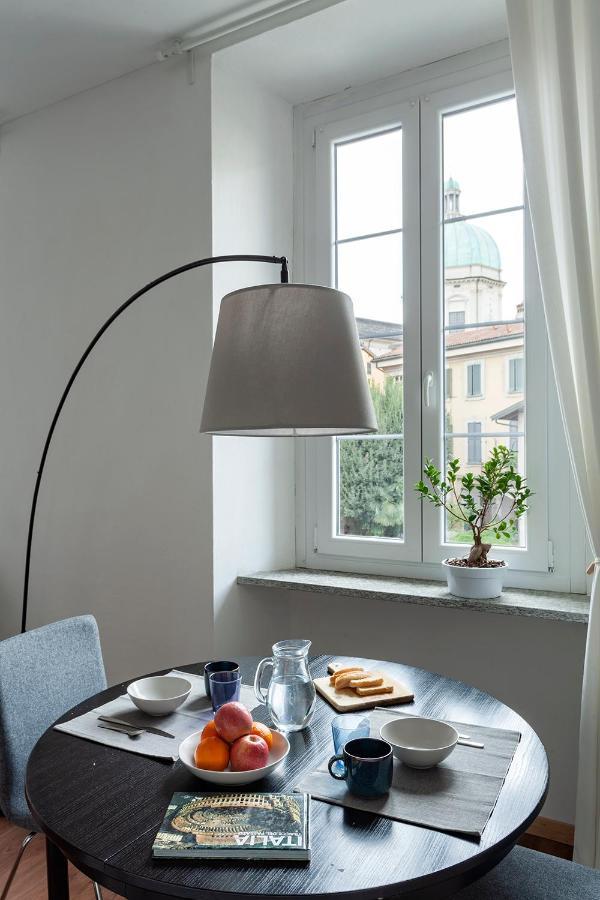 A Central Quiet Sunny Studio In Вербания Екстериор снимка